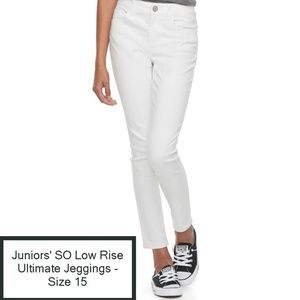 Juniors' SO® Low Rise Ultimate Jeggings